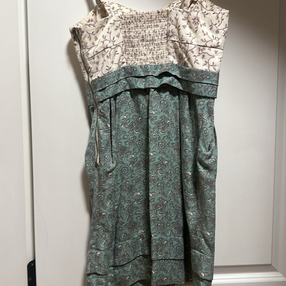 Aritzia Wilfred size 4 - Picture 4 of 5